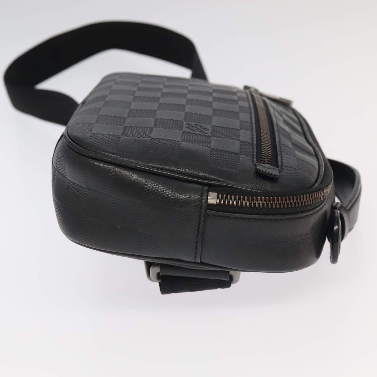 Louis Vuitton Ambler, Black, Leather, shoulder