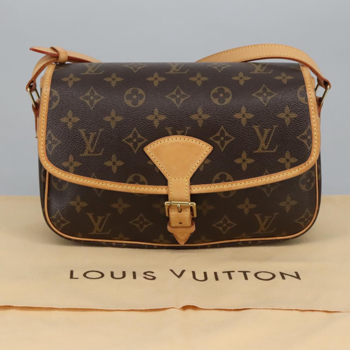 Louis Vuitton Sologne, Brown, Canvas, shoulder