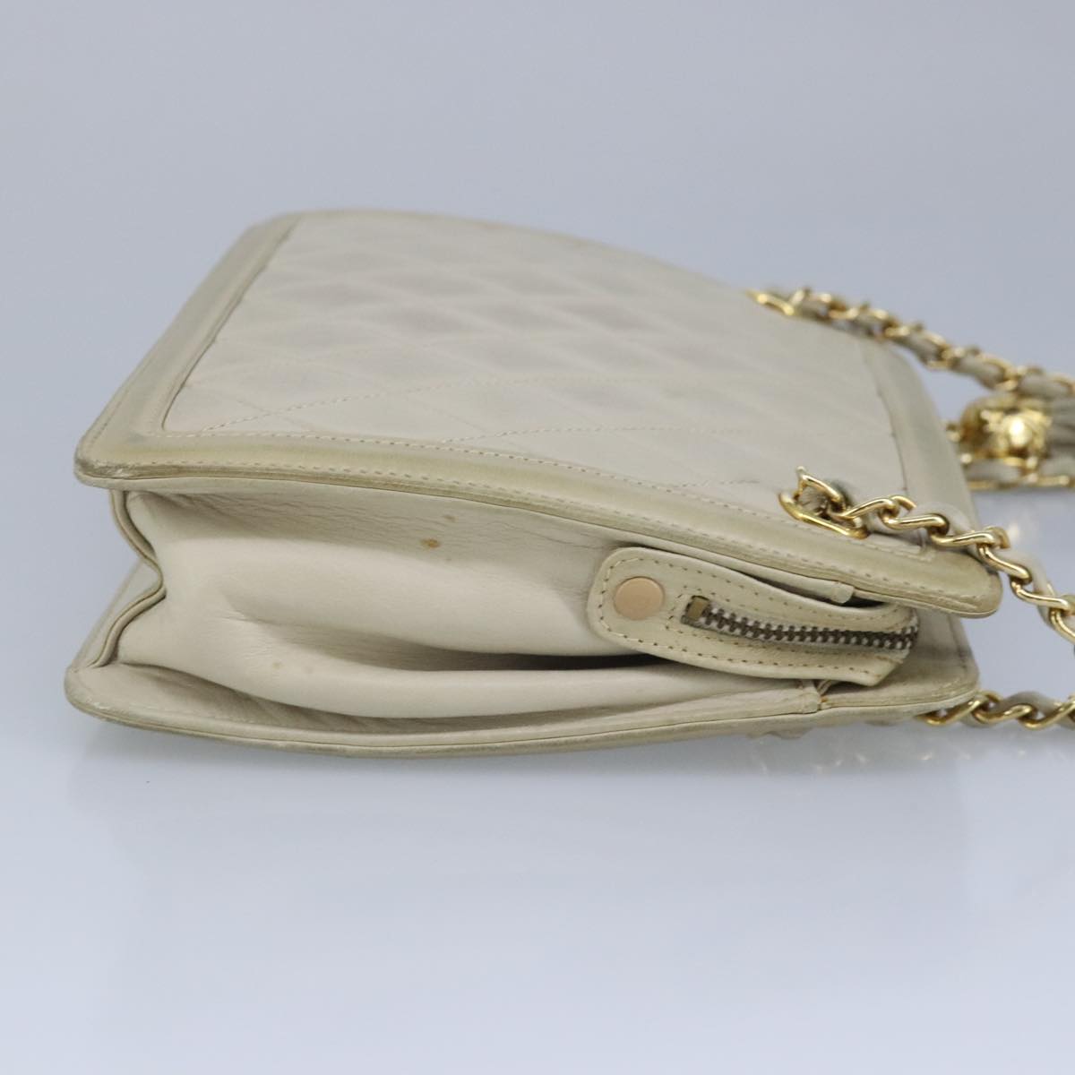 Chanel, Beige, Leather, shoulder