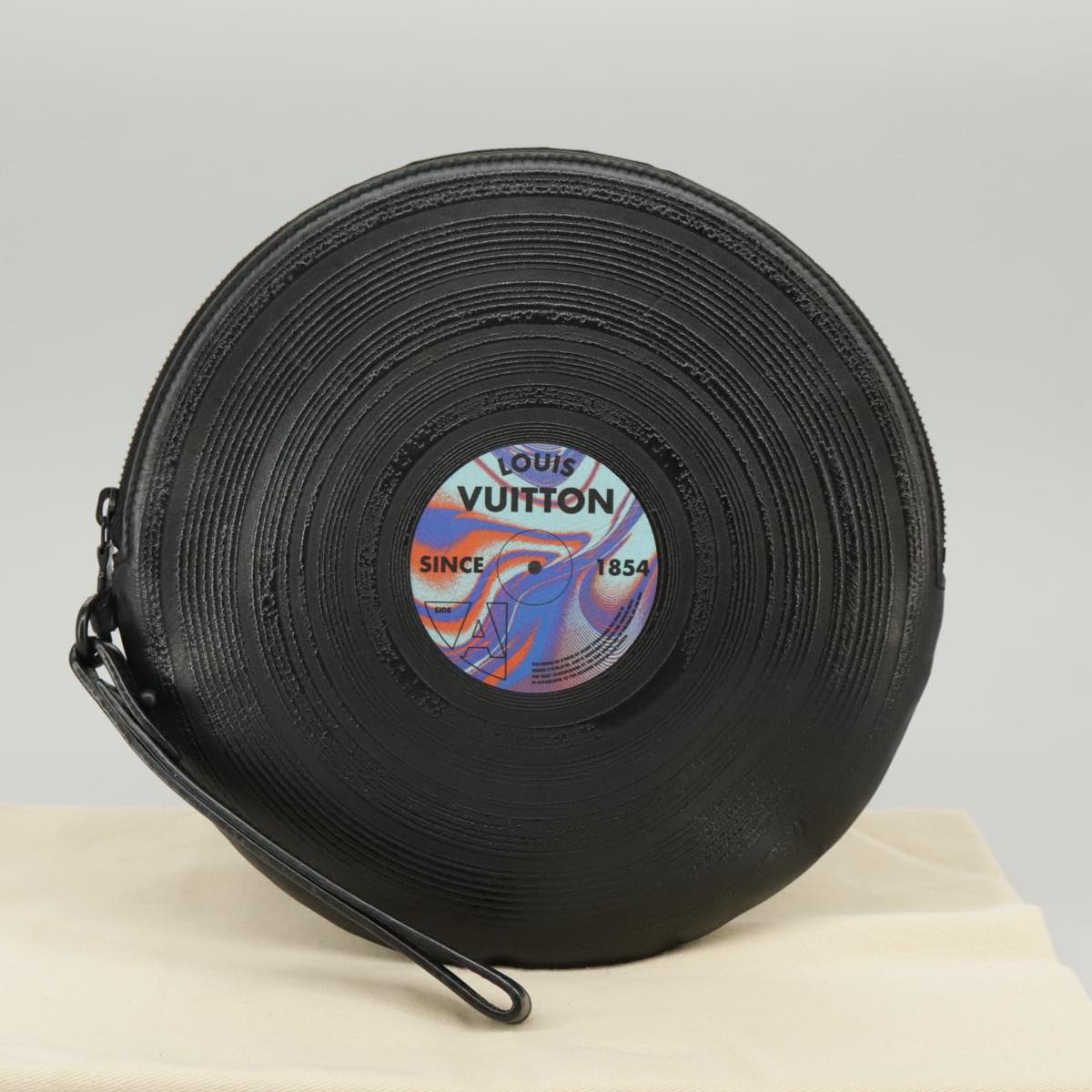 Louis Vuitton Pochette, Black, Leather, clutch