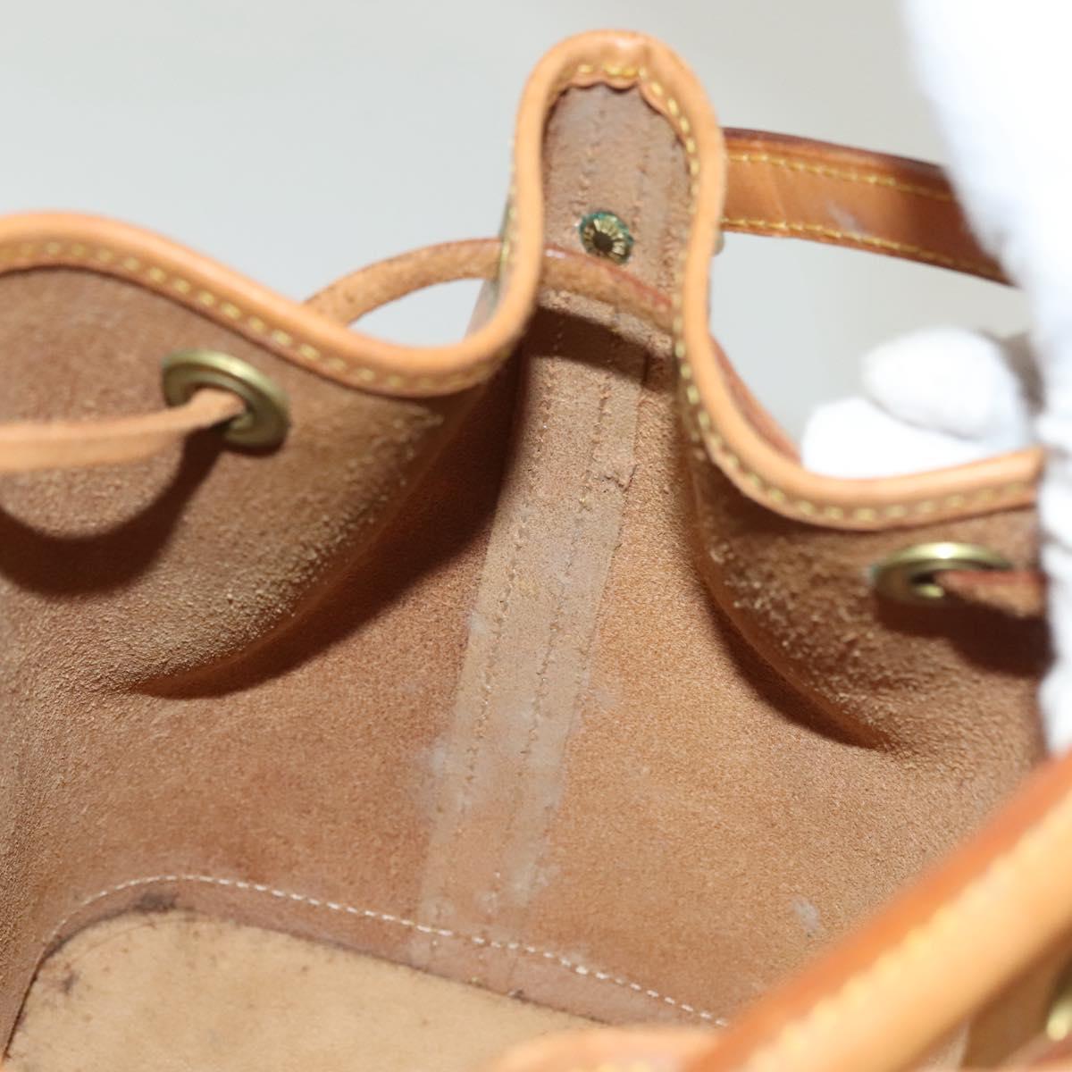 Louis Vuitton Noé, Beige, Leather, handbag