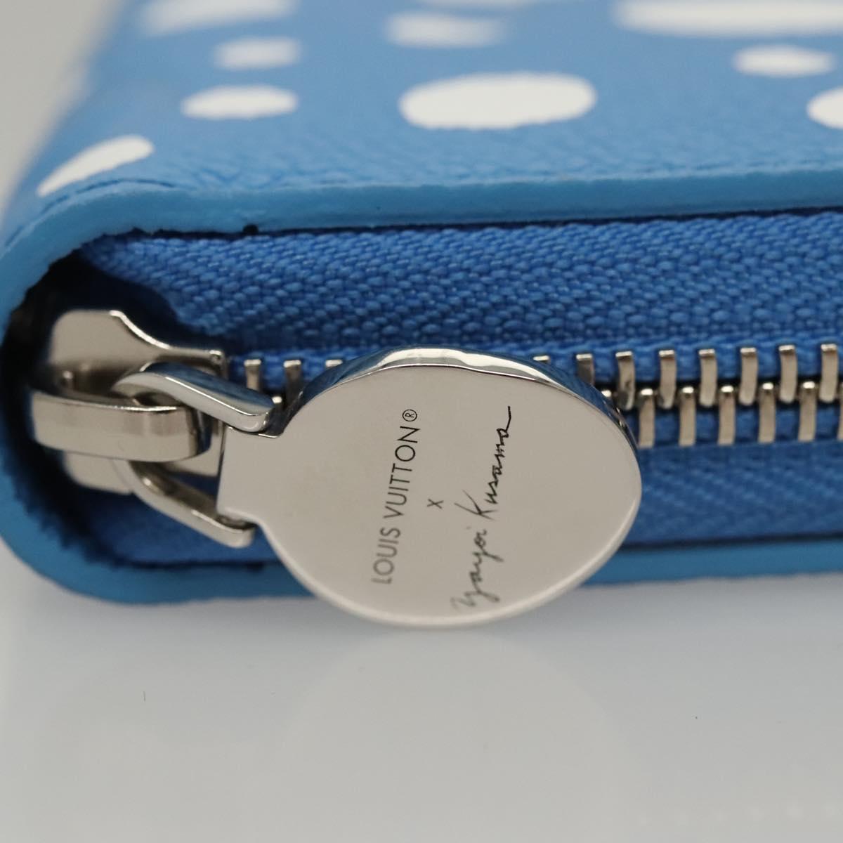 Louis Vuitton Portefeuille zippy, Blue, Leather, wallet