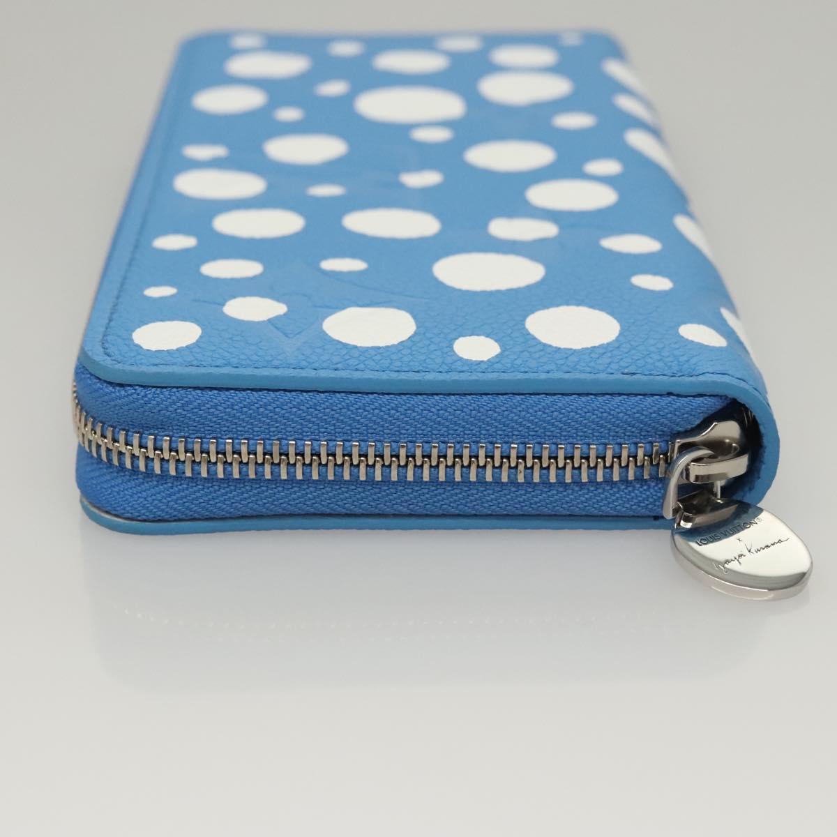 Louis Vuitton Portefeuille zippy, Blue, Leather, wallet