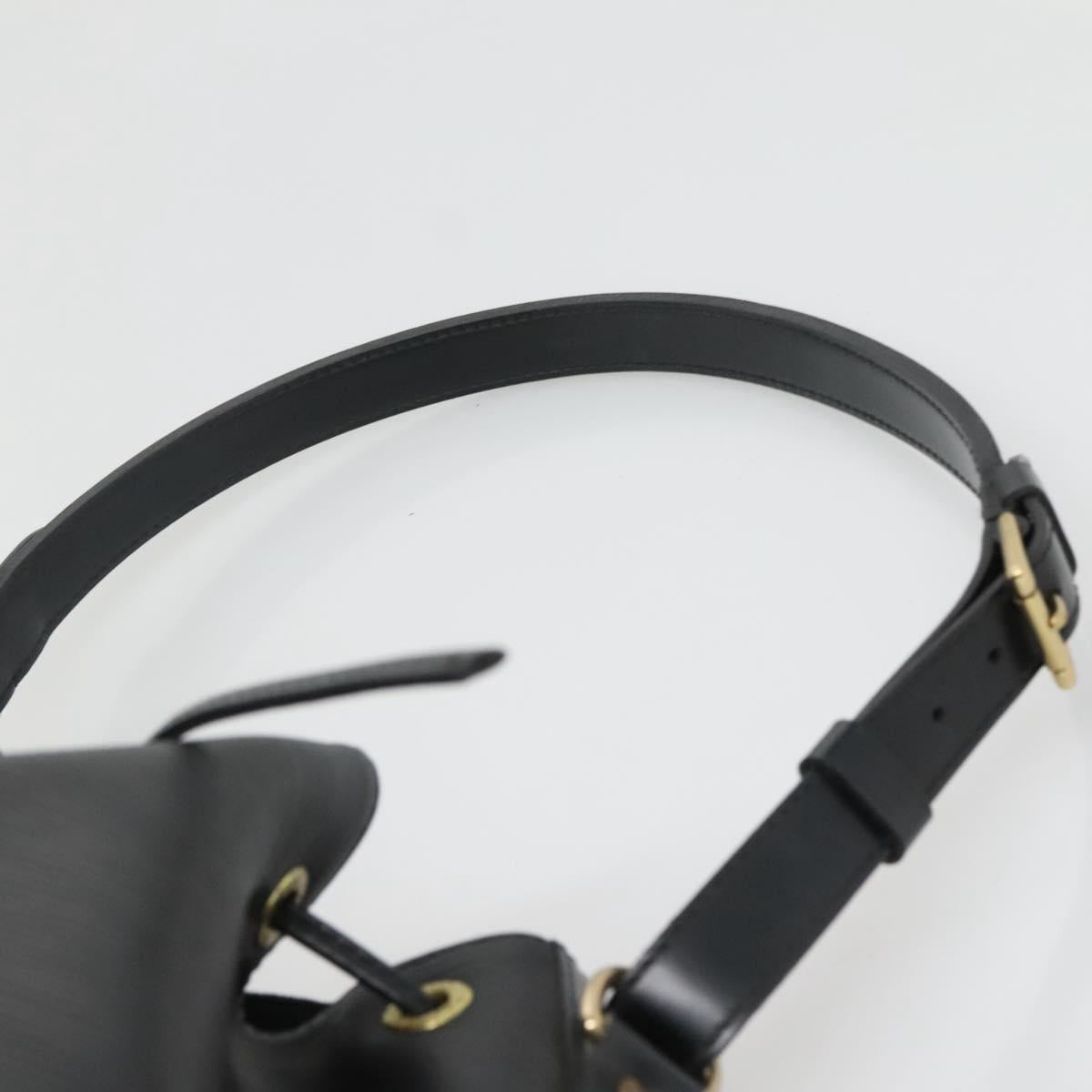 Louis Vuitton Petit Noé, Black, Leather, shoulder