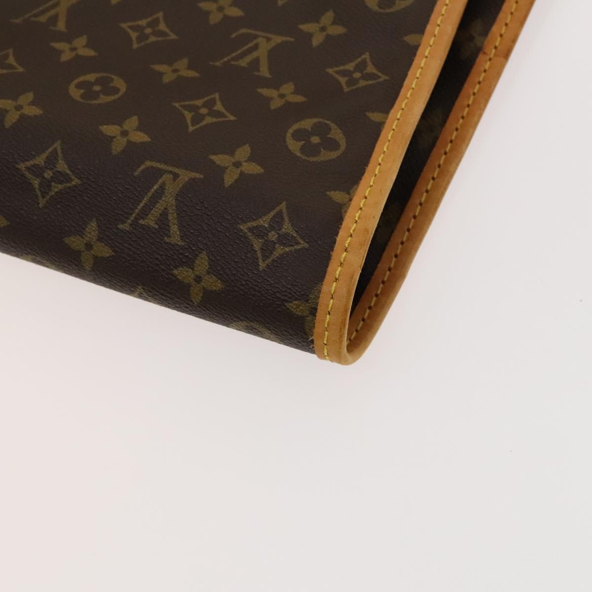 Louis Vuitton Porte-habits, Brown, Canvas, travel