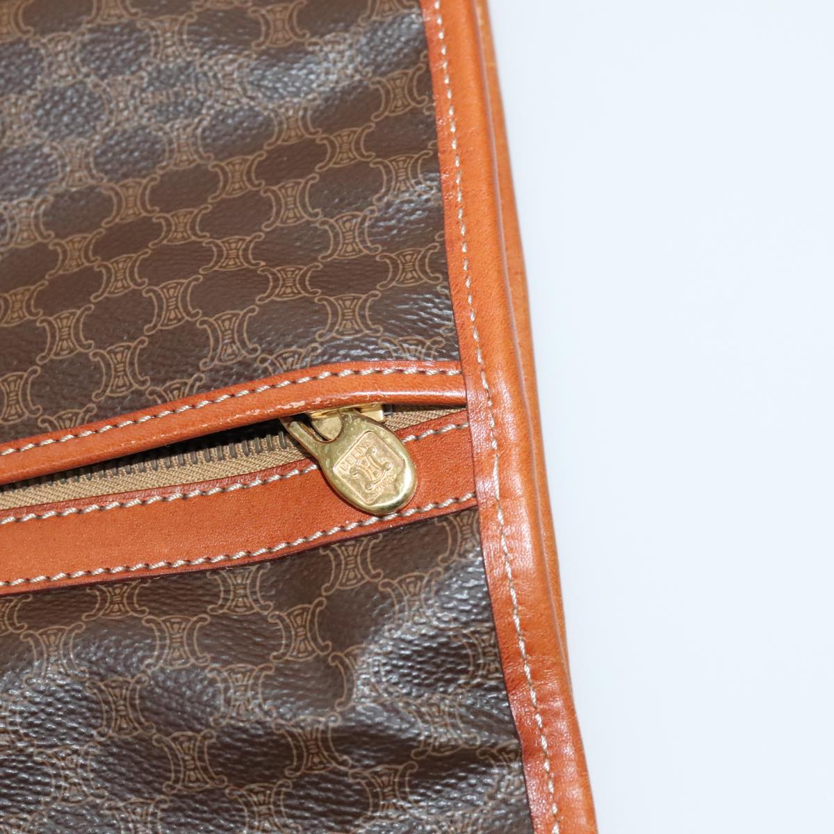 Céline Macadam, Brown, Canvas, travel