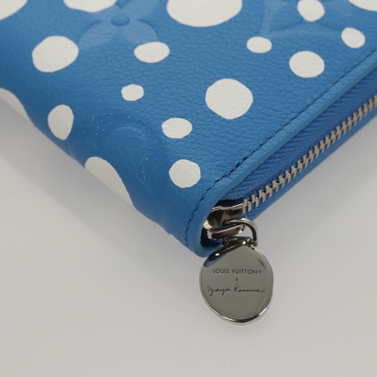 Louis Vuitton Portefeuille zippy, Blue, Leather, wallet