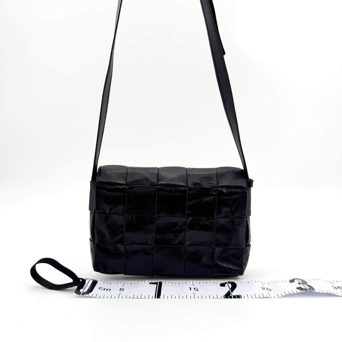Bottega Veneta Brick Cassette Maxi Intrecciato Leather, Black, Leather, Shoulder Bag