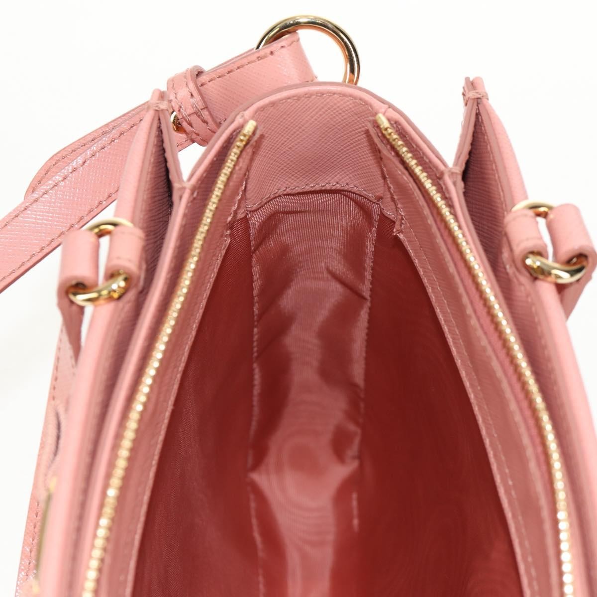Salvatore Ferragamo Vala Leather, Pink, Leather, Handbag