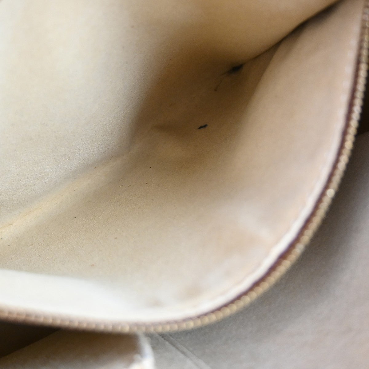 Louis Vuitton Looping Monogram Canvas, Brown, Canvas, Handbag