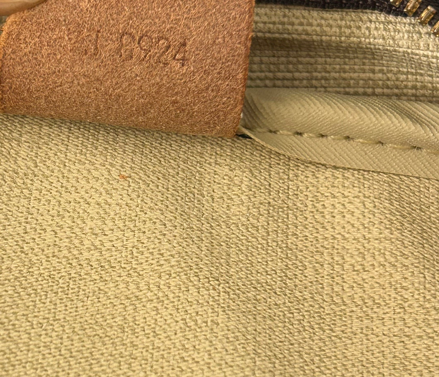 Louis Vuitton Deauville Monogram Canvas, Brown, Canvas, Handbag