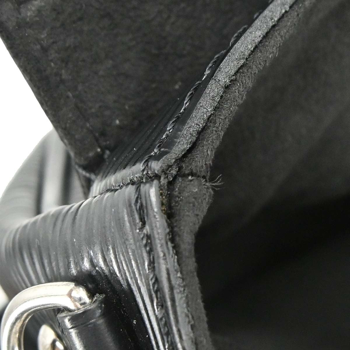 Louis Vuitton Montaigne Epi, Black, Leather, Handbag