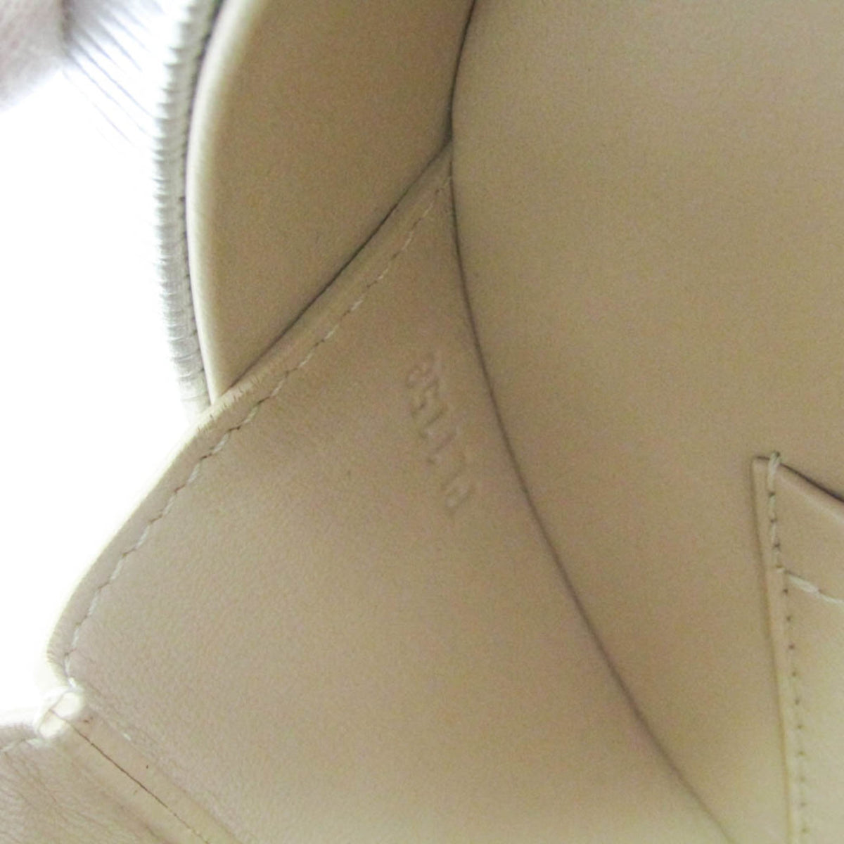 Louis Vuitton Petite Boite Chapeau Epi Leather, Silver, Leather, Handbag