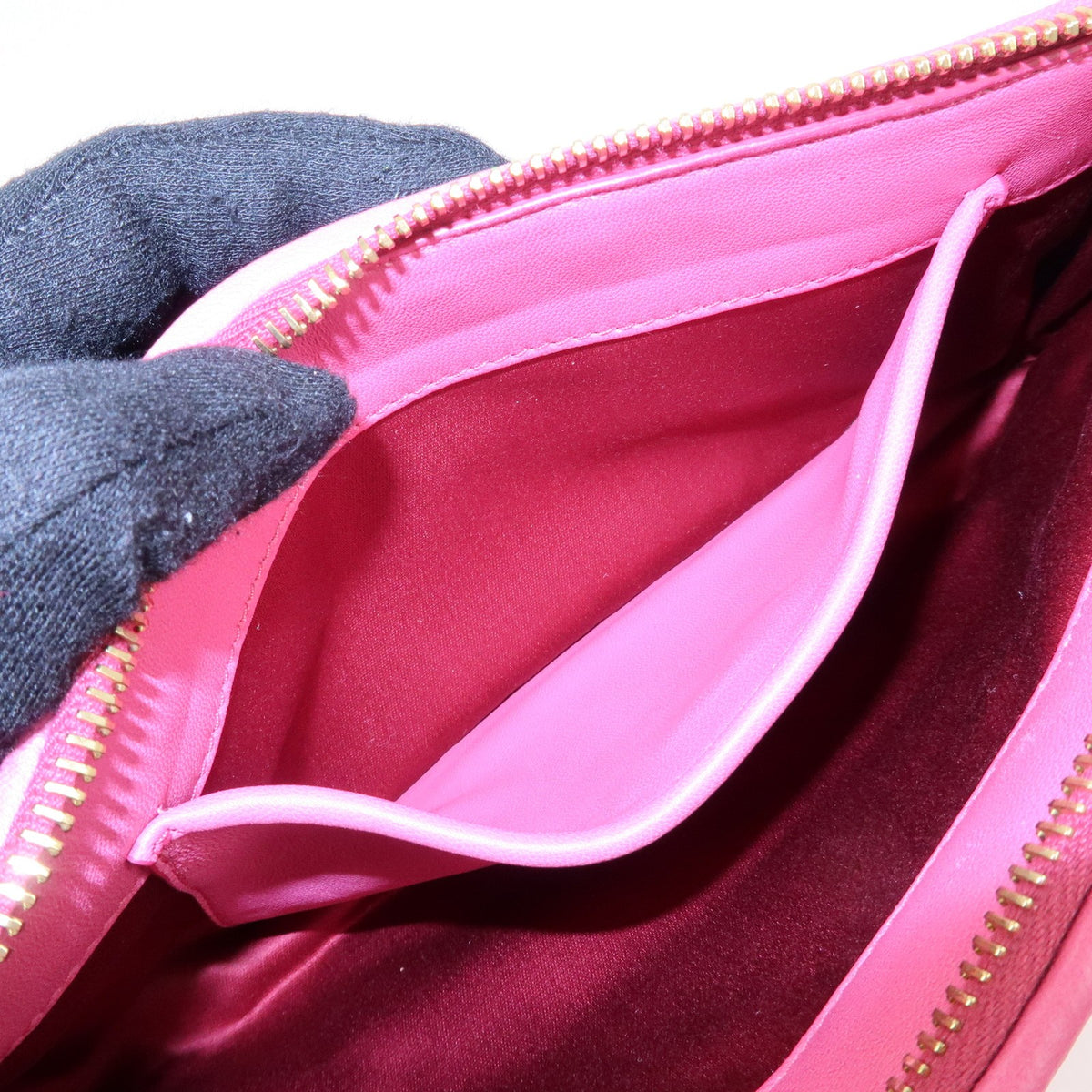 Miu Miu Zip Wristlet Matelasse Leather, Pink, Leather, Clutch