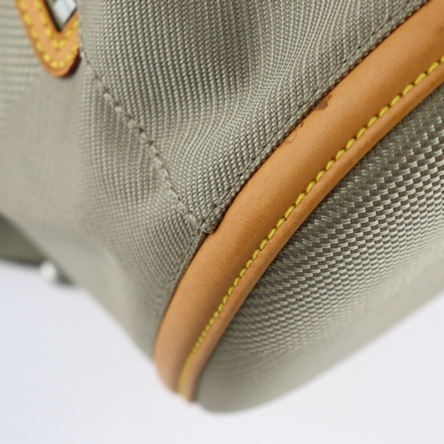 Louis Vuitton Pionie, Beige, Leather, backpack