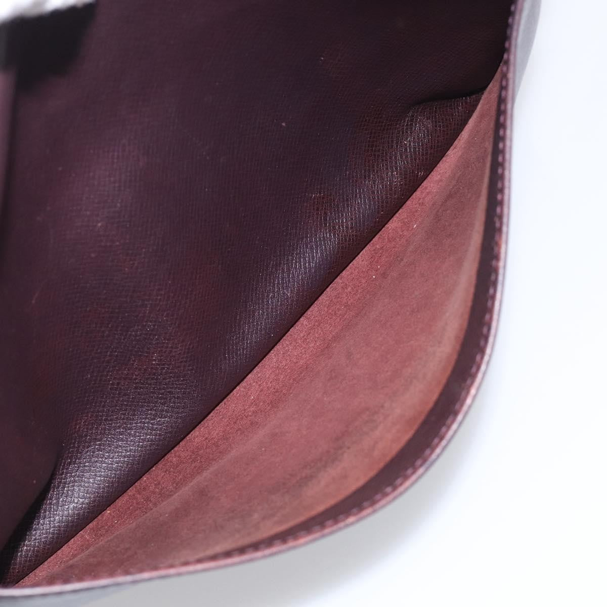 Louis Vuitton Reporter Taiga Leather, Burgundy, Leather, Shoulder Bag