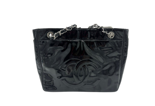 Chanel BLACK PATENT LEATHER HANDBAG diana, Black, Patent Leather, Shoulder Bag