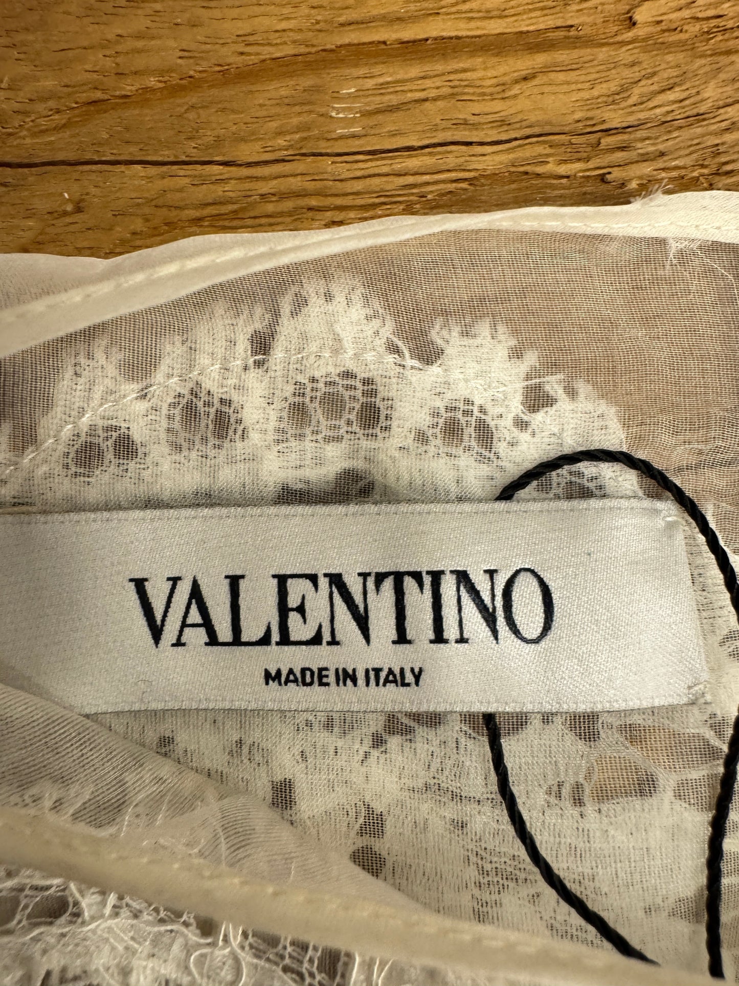 Brandsamsara Valentino ecru long sleeve top with delicate lace detailing and Made in Italy label