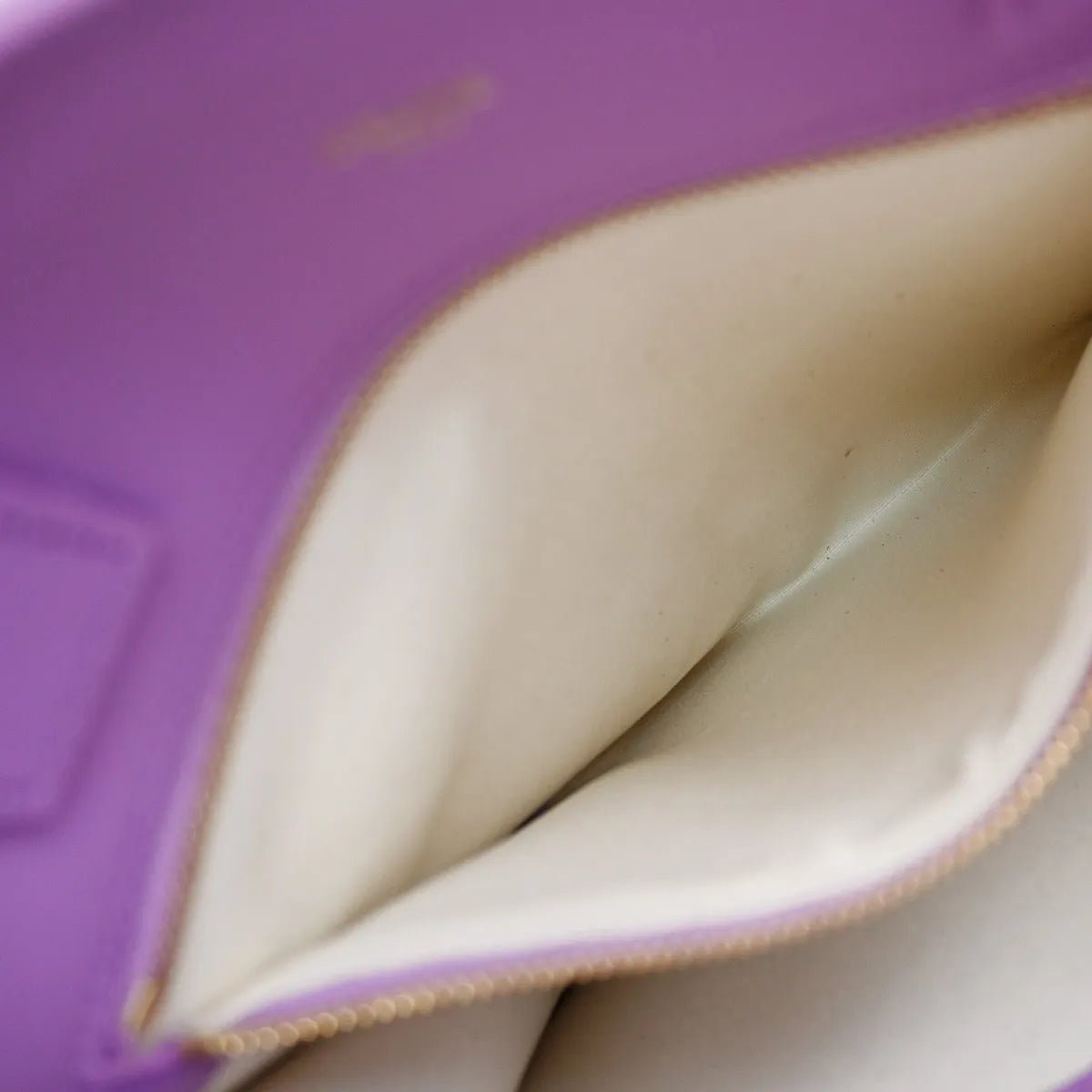 Celine Vertical Cabas Tote - Brandsamsara