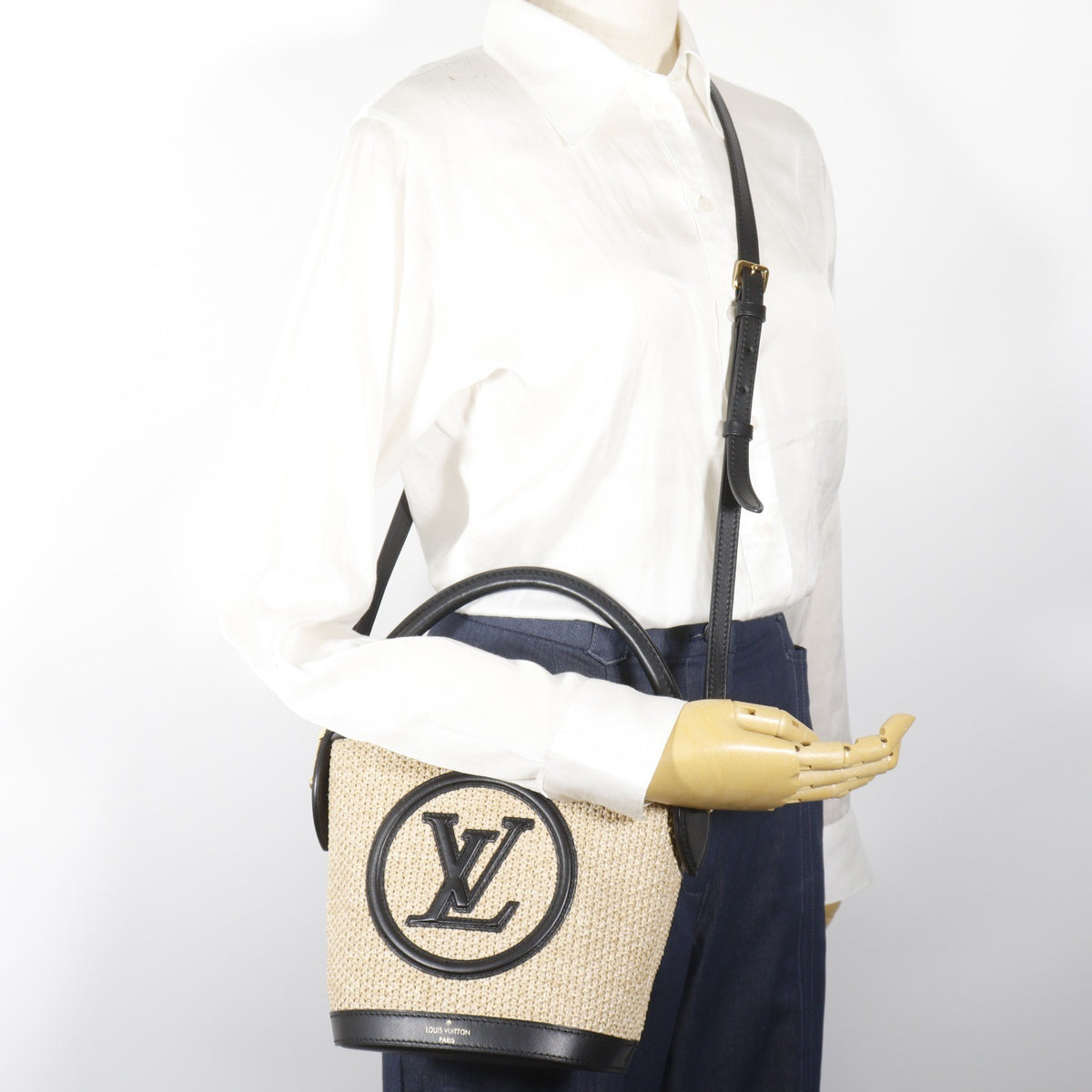 Louis Vuitton Petit Bucket NM Raffia with Leather, Beige, Canvas, Tote Bag