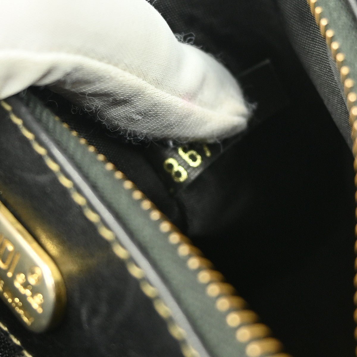 Fendi Vintage Pequin Convertible Zip Tote - Brandsamsara