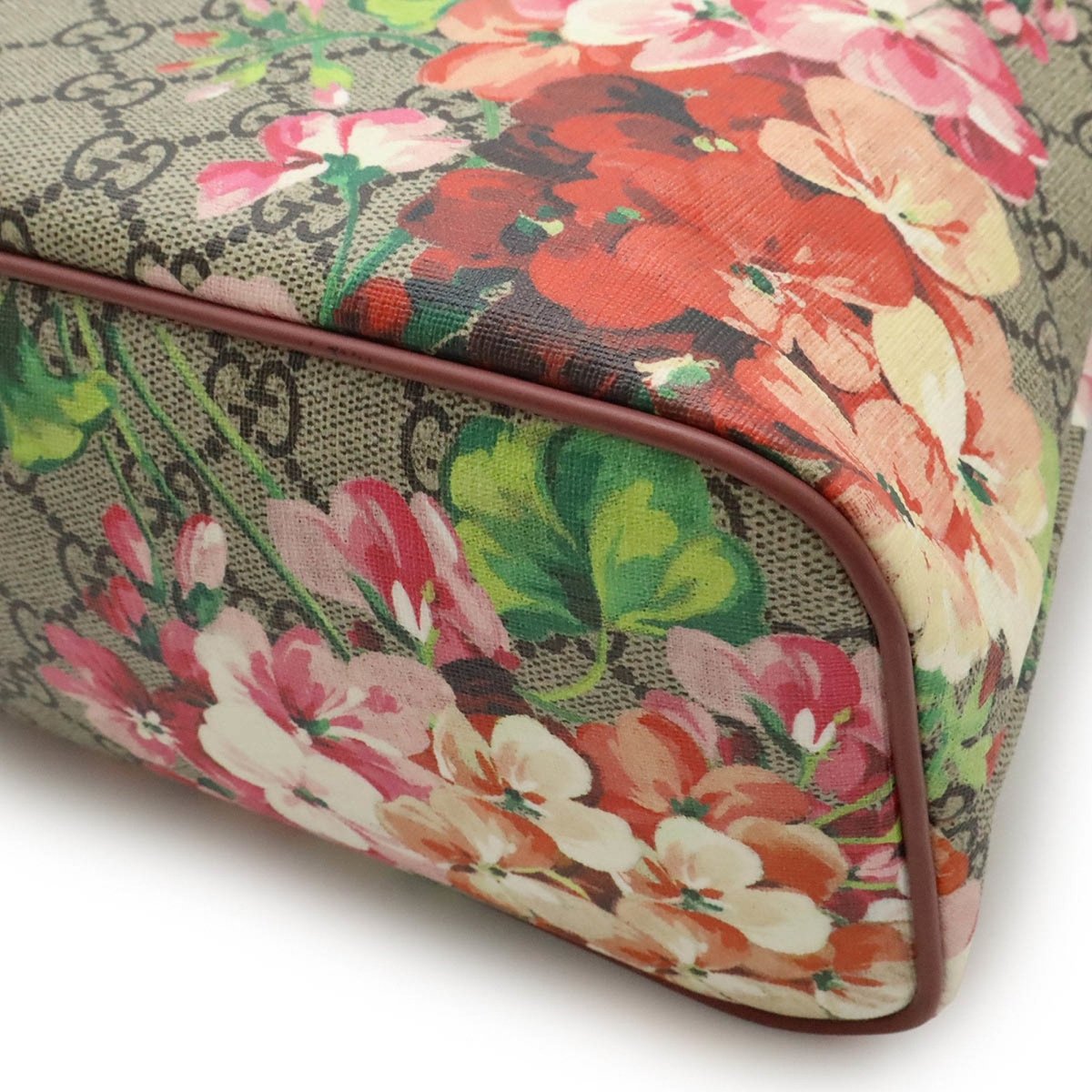Gucci GG blooms - Brandsamsara