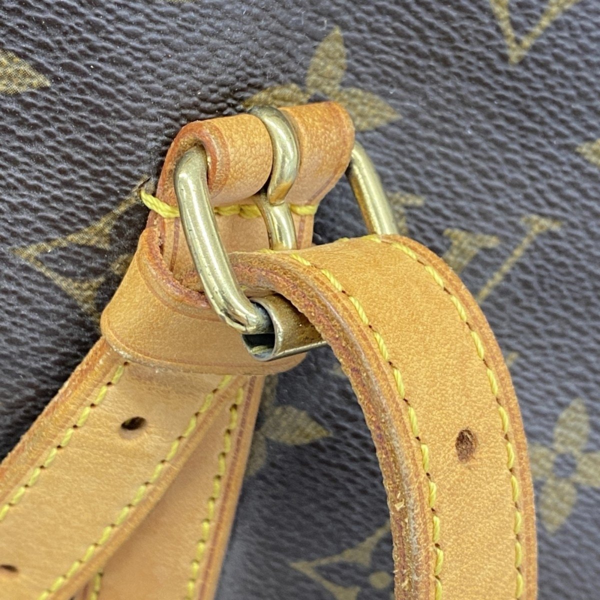 Louis Vuitton Bucket GM - Brandsamsara