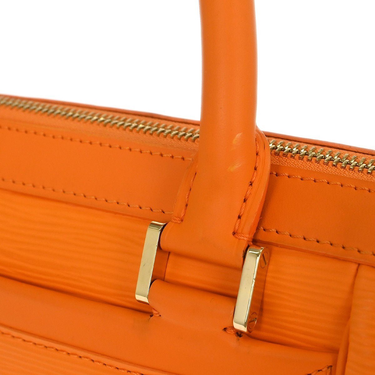 Louis Vuitton Danura Handbag - Brandsamsara