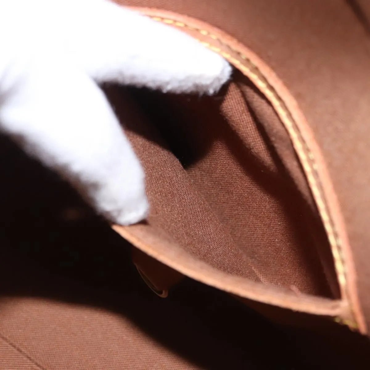 Louis Vuitton Ellipse - Brandsamsara