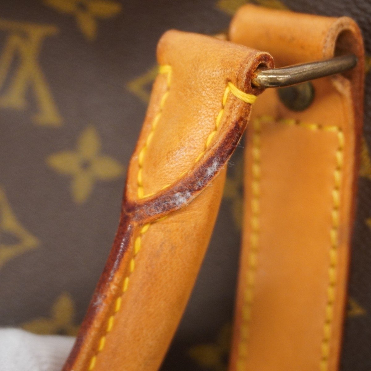 Louis Vuitton Keepall Bandoulière 60 - Brandsamsara