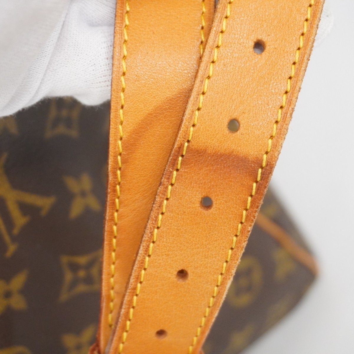 Louis Vuitton Keepall Bandoulière 60 - Brandsamsara