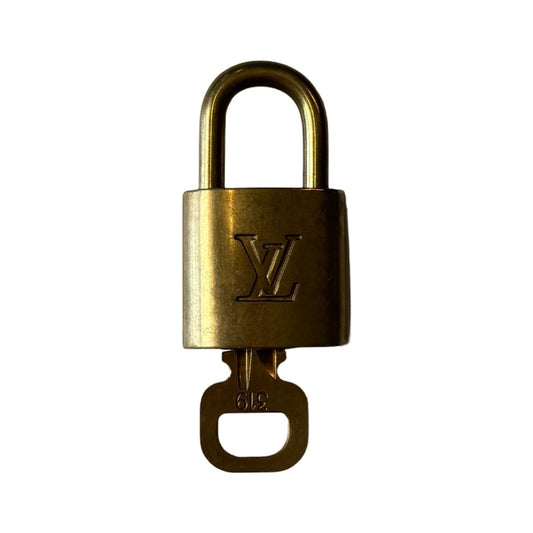 Louis Vuitton Padlock and Key Logo - Brandsamsara
