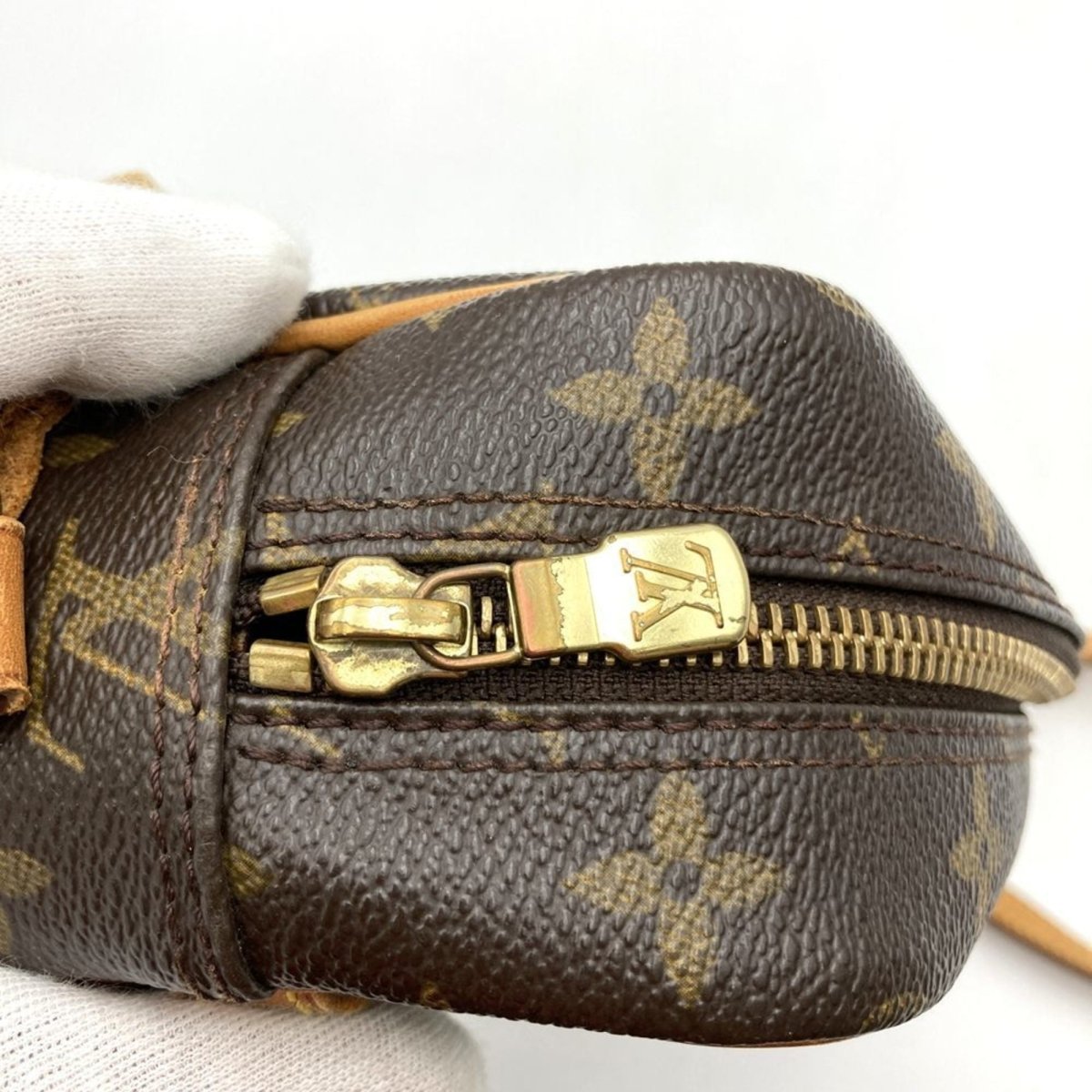 Louis Vuitton Trocadéro - Brandsamsara