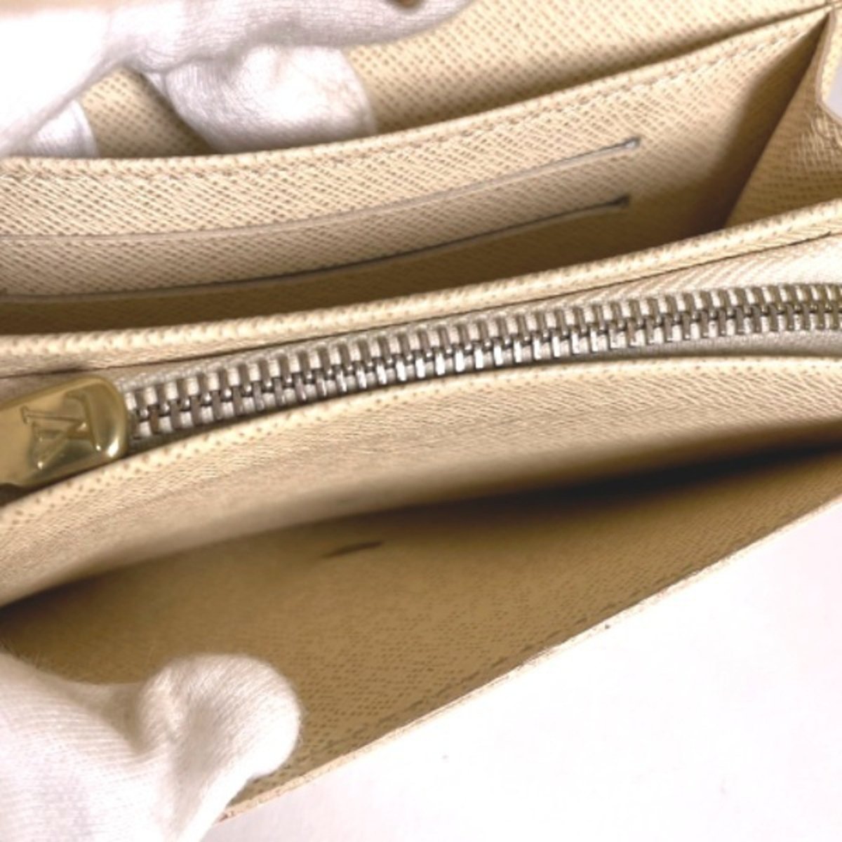 Louis Vuitton Zippy - Brandsamsara