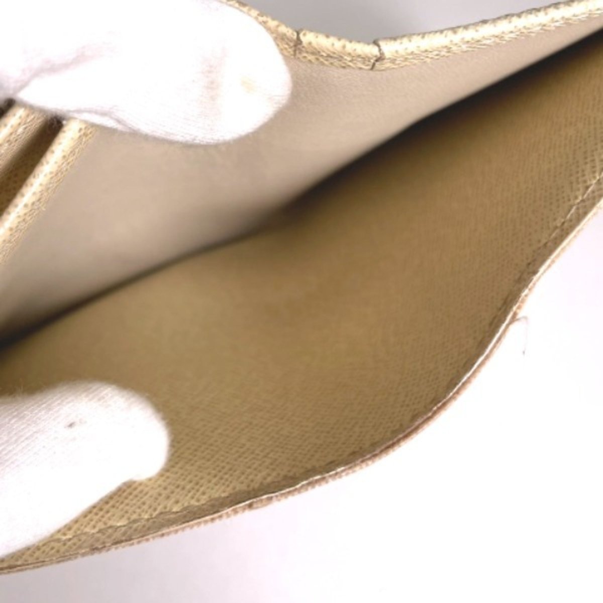 Louis Vuitton Zippy - Brandsamsara