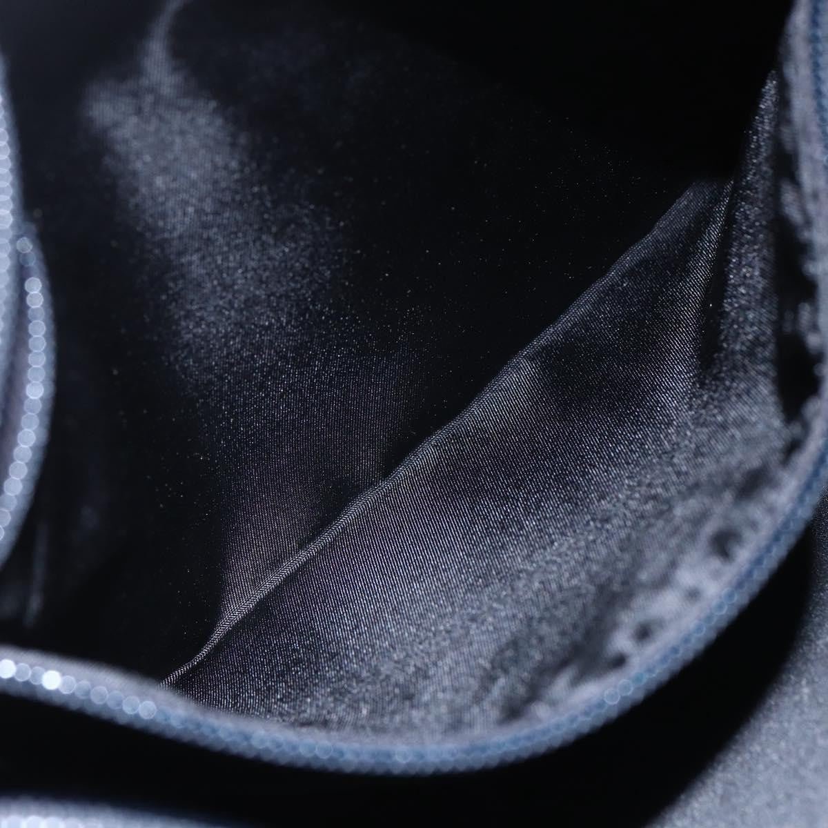 Prada Flat Messenger Bag - Brandsamsara
