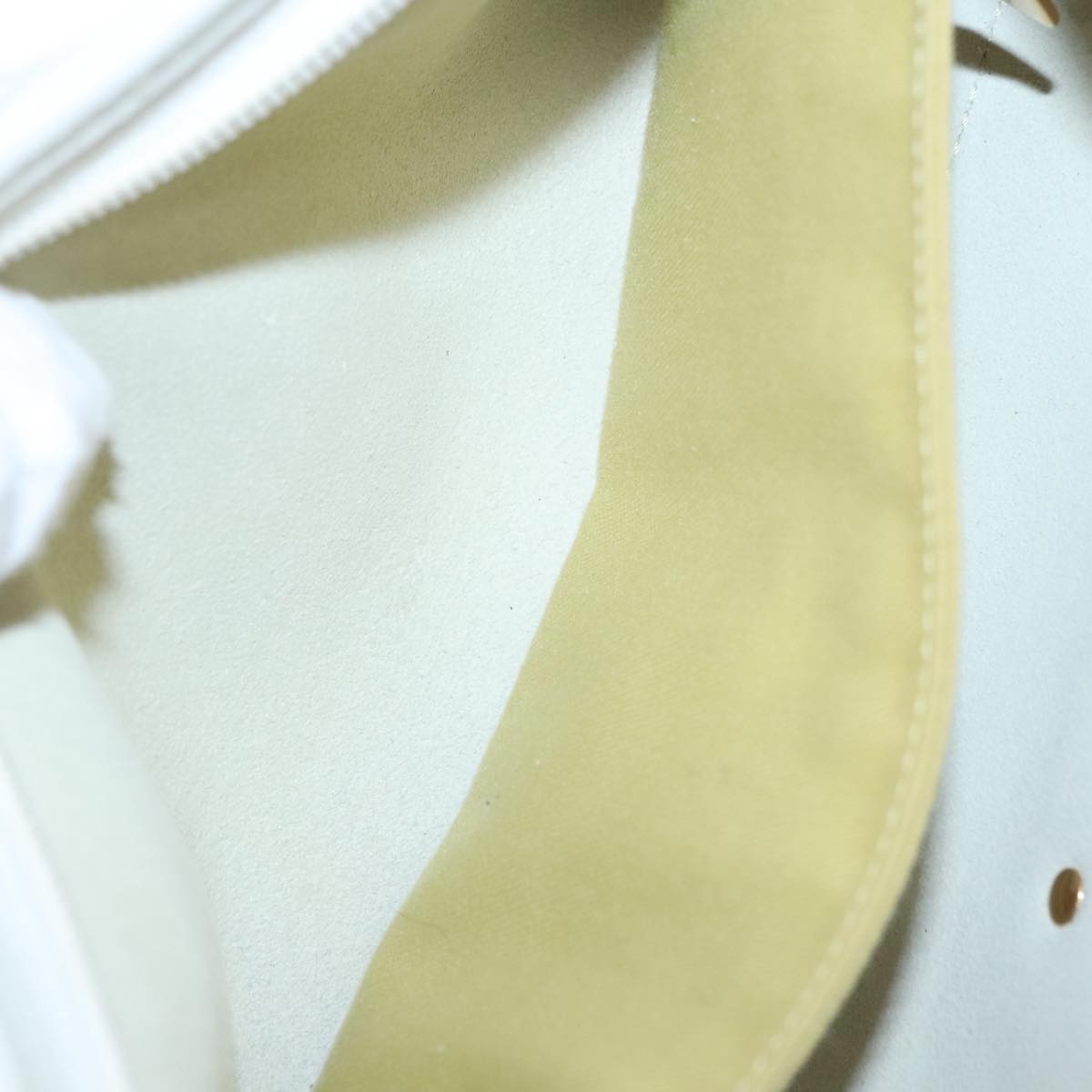 Salvatore Ferragamo Gancini Shoulder Bag Leather, WHITE, LEATHER, Shoulder bag