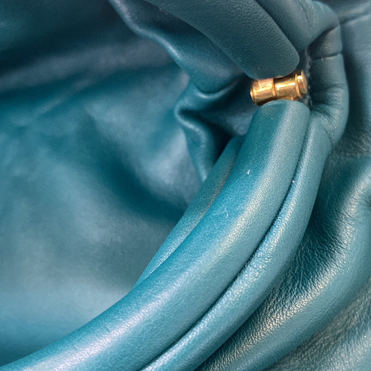 Bottega Veneta The Chain Pouch Leather, GREEN, LEATHER, Clutche & pouche