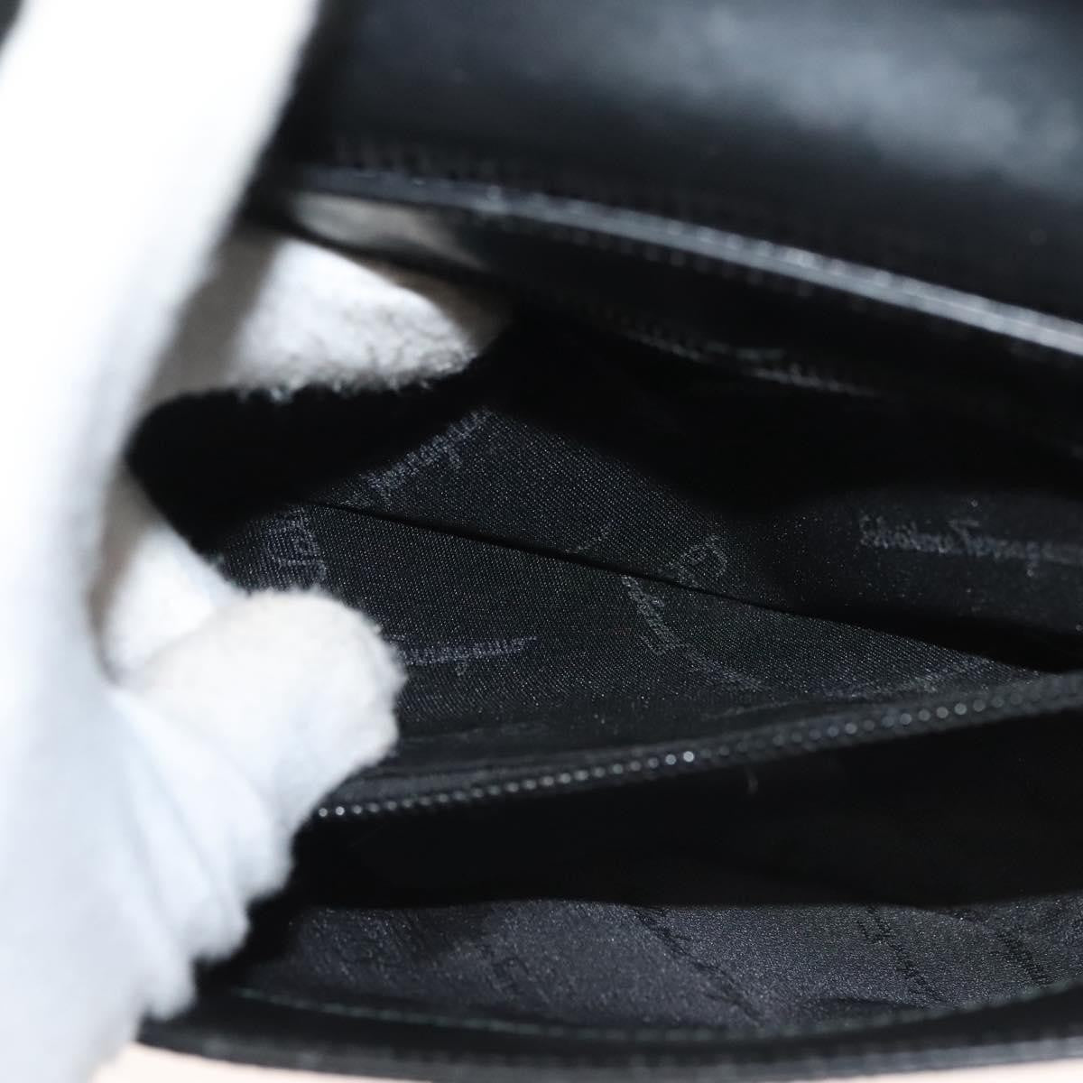 Salvatore Ferragamo Gancini Shoulder Bag Leather, BLACK, LEATHER, Shoulder bag