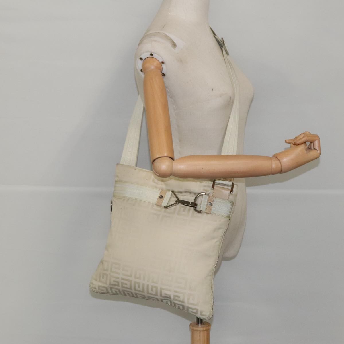Givenchy 4G shoulder Bag Leather, BEIGE, NYLON, Shoulder bag