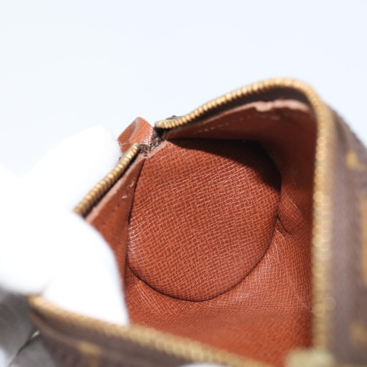 Louis Vuitton Papillon Pochette Monogram Canvas, BROWN, CANVAS, Clutche & pouche