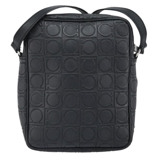 Salvatore Ferragamo Gancini Shoulder Bag Leather, BLACK, LEATHER, Shoulder bag
