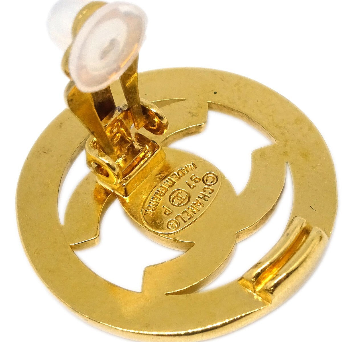 Chanel CC Round Earrings Metal, GOLD, GOLD_PLATED, Earrings