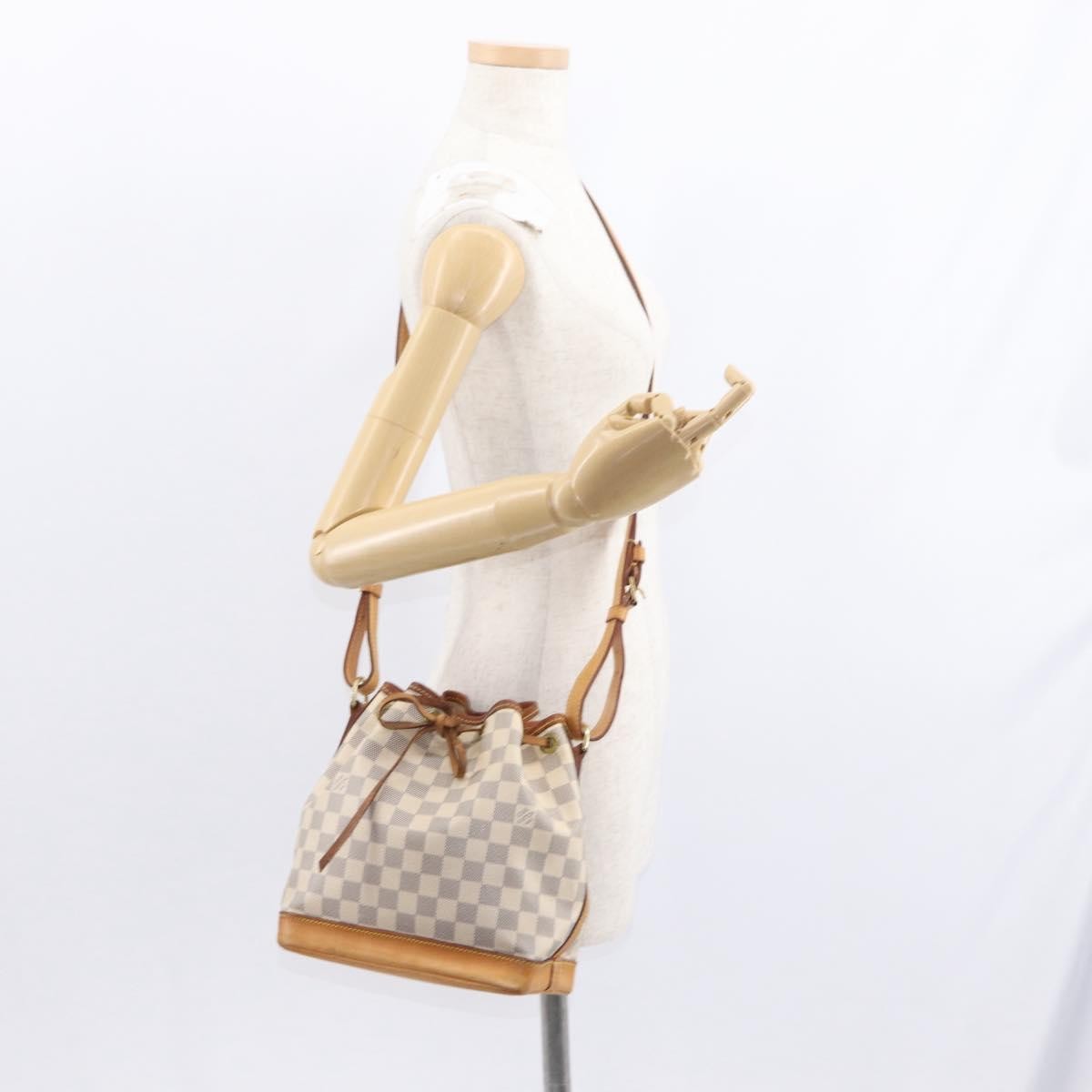 Louis Vuitton Noe Handbag Damier, Multicolour, Canvas, Shoulder Bag