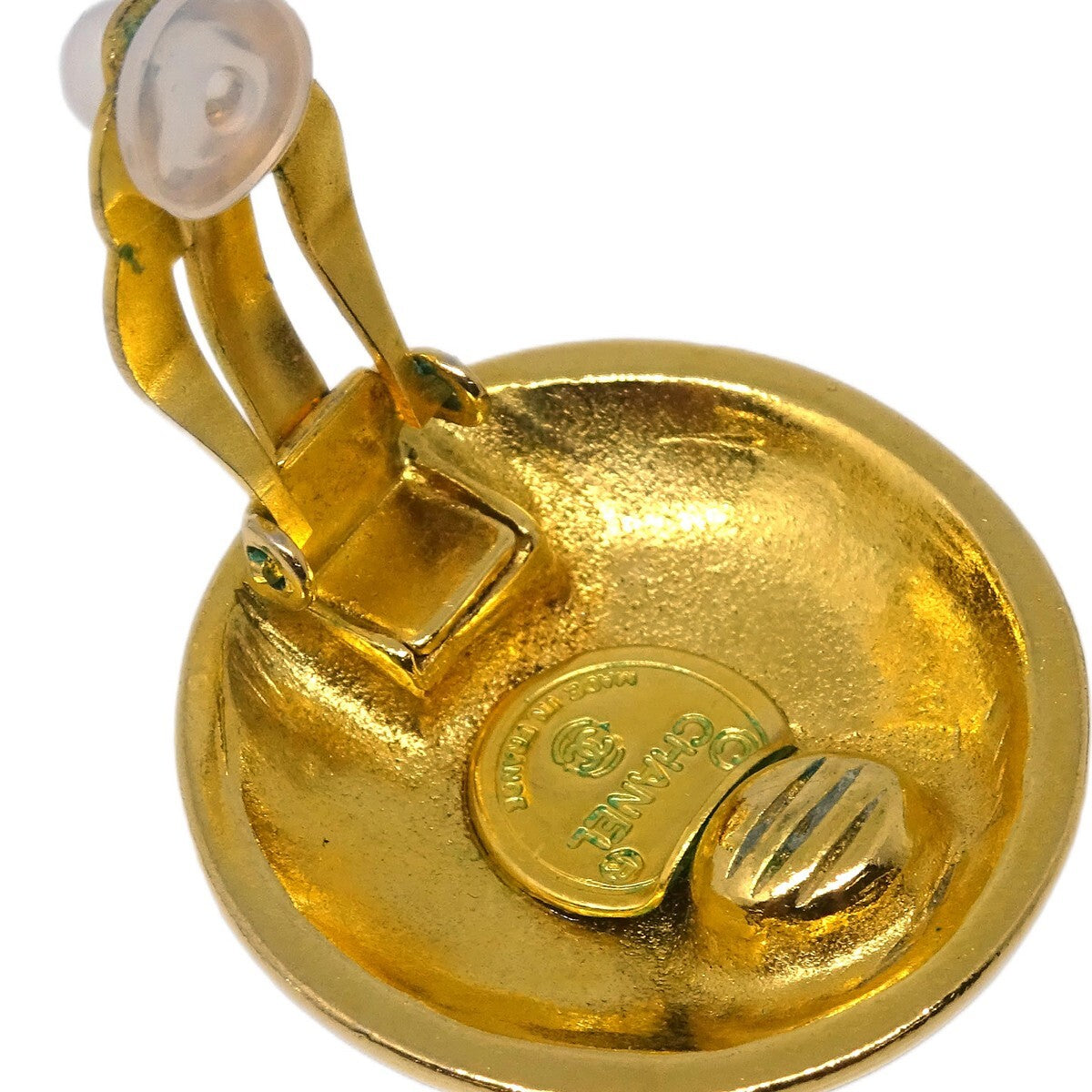 Chanel CC Round Earrings Metal, GOLD, GOLD_PLATED, Earrings