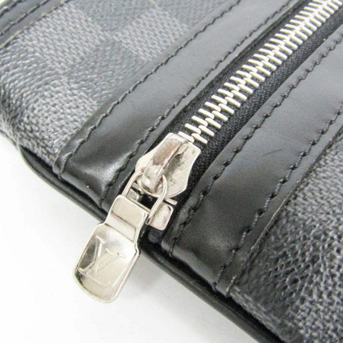 Louis Vuitton Thomas Damier Graphite, Black, Canvas, Shoulder Bag