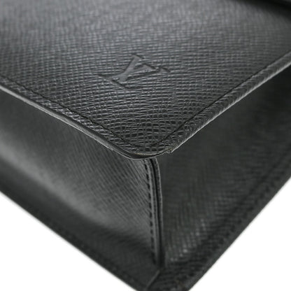 Louis Vuitton Selenga Pochette Taiga Leather, Black, Leather, Clutch