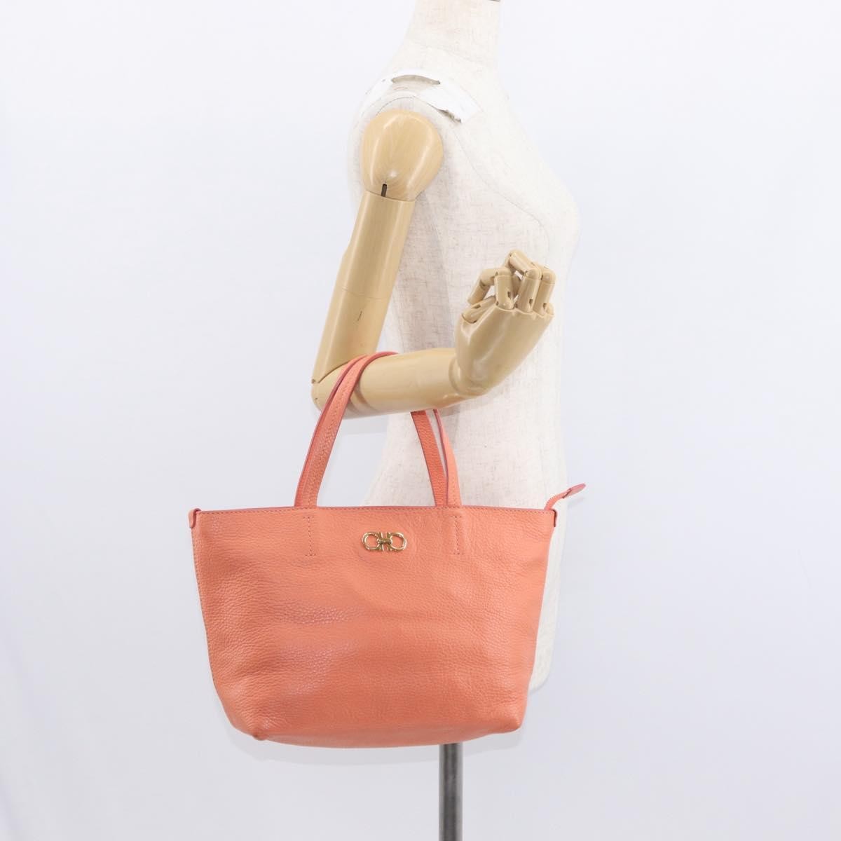 Salvatore Ferragamo Gancini Leather, Pink, Leather, Handbag