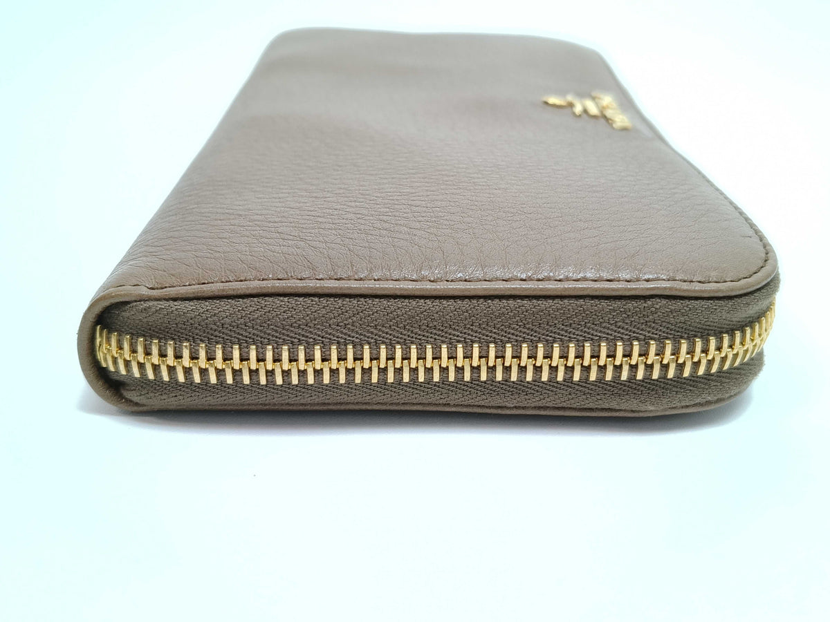 Prada Zip Around Vitello Daino, Brown, Leather, Wallet