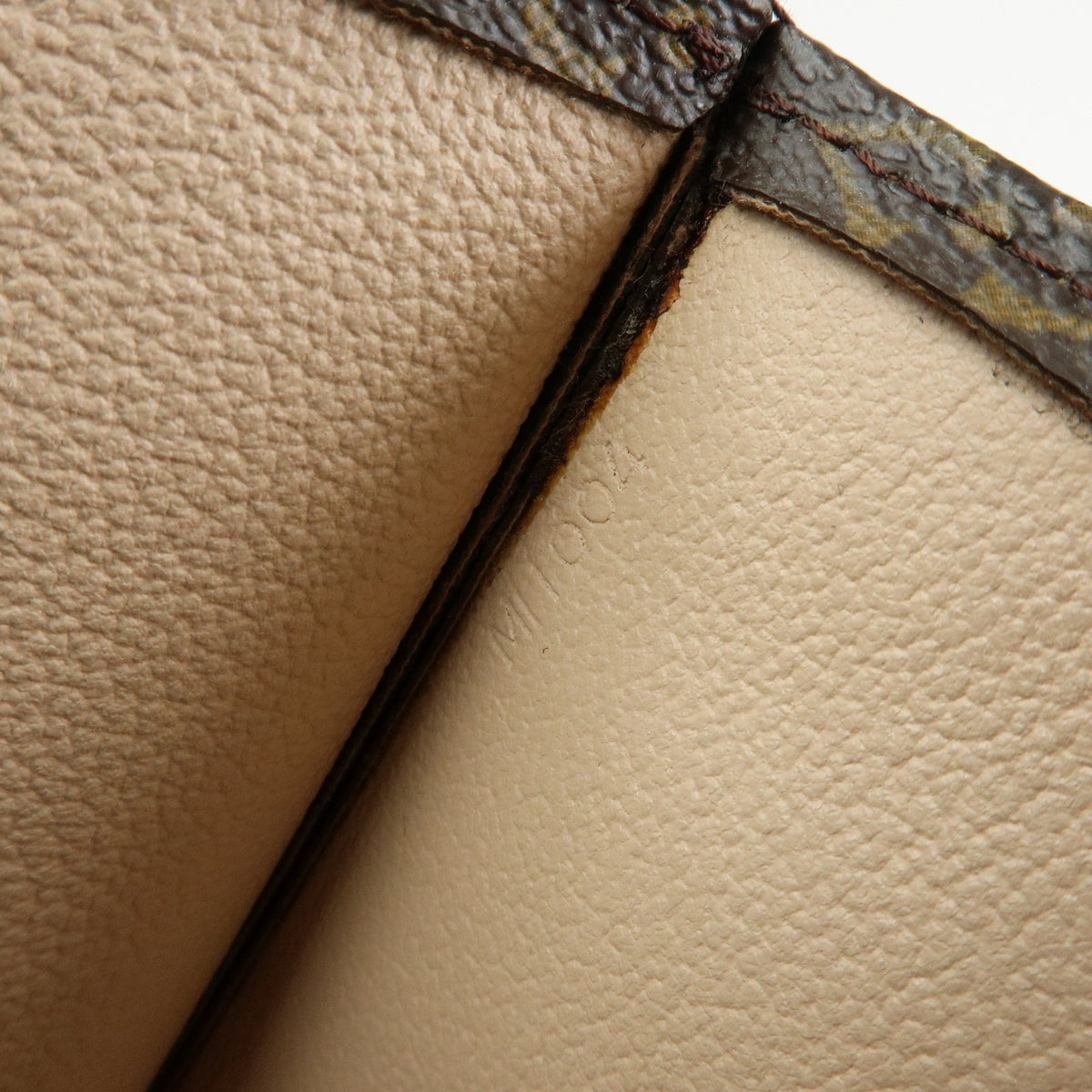 Louis Vuitton Vintage Sac Plat Monogram Canvas, Brown, Canvas, Handbag